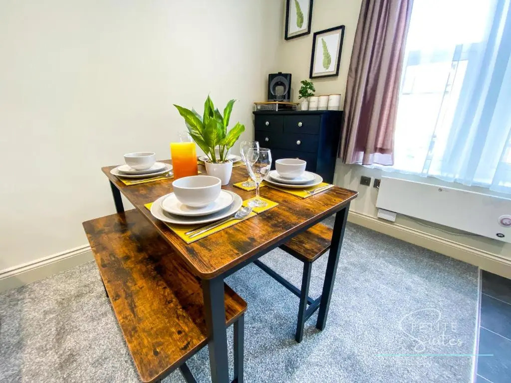 The Wild Fauna Suite - Petite Suites