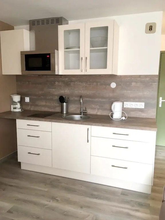 Studio in Bormes-les-mimosas, With Furnished Balcony and Wifi - 2 km F