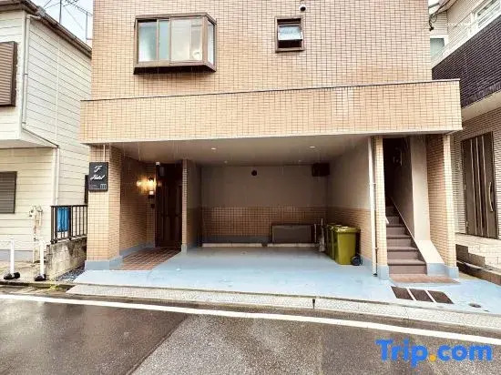 F Hotel 新築アパート 近くに品川と羽田空港 无料駐車場予約必須