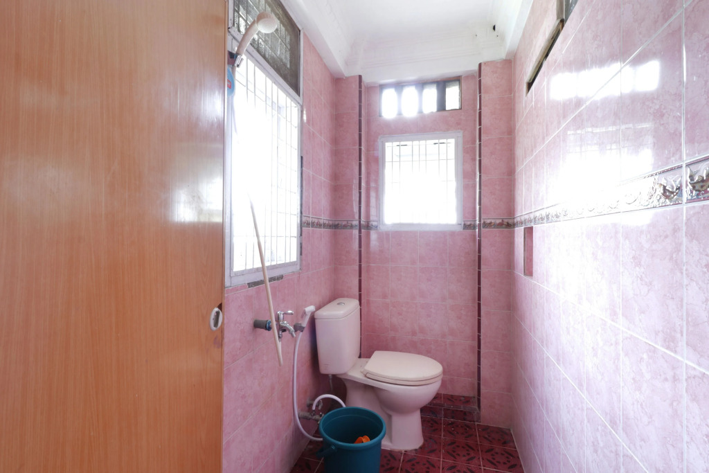 Waroeng Transit & Depary Homestay