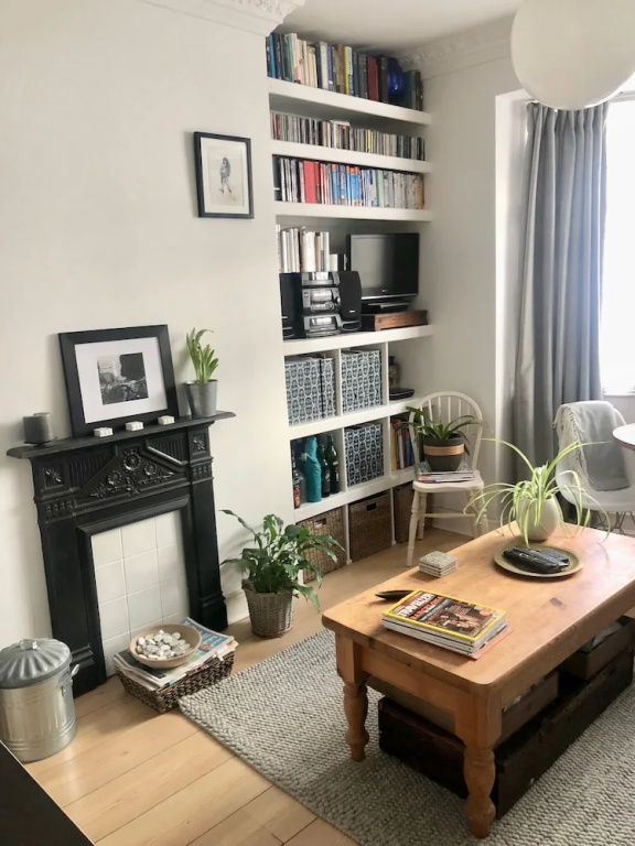 2 Bedroom Apartment Near Hove Seafront