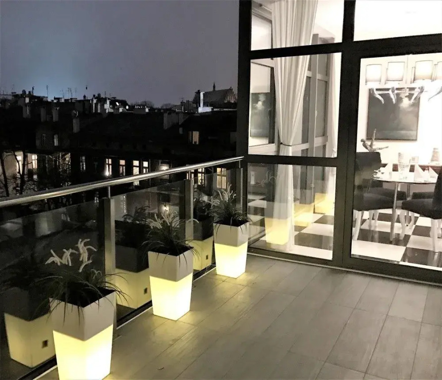MONDRIAN Luxury Suites & Apartments Krakow Old Town