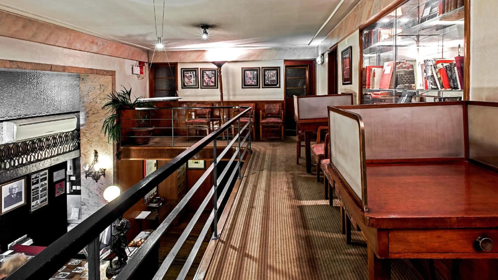 Hotel Astoria
