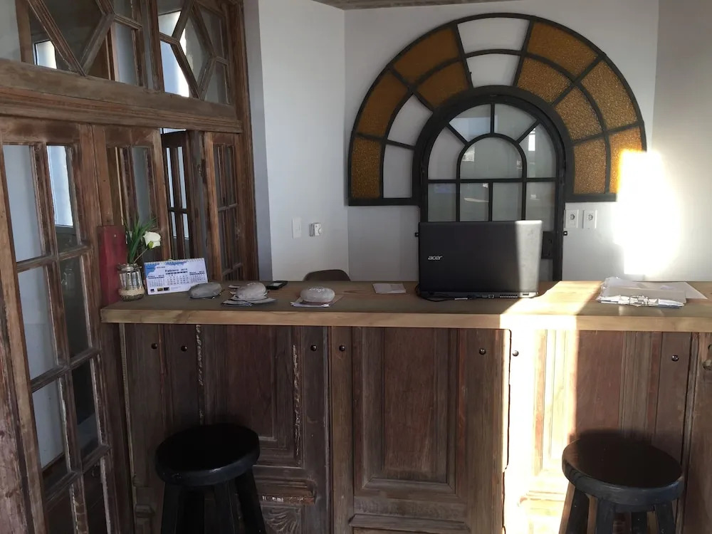 MarAdentro Apart Hotel & Suites