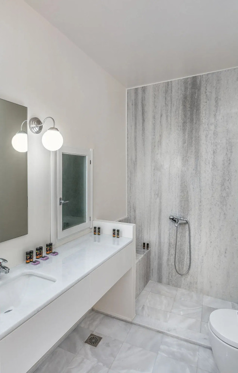 Porto Antico Superior Apartments