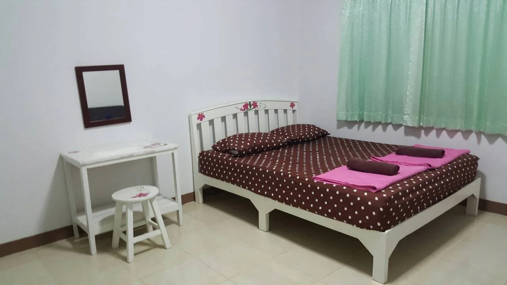 Anna House