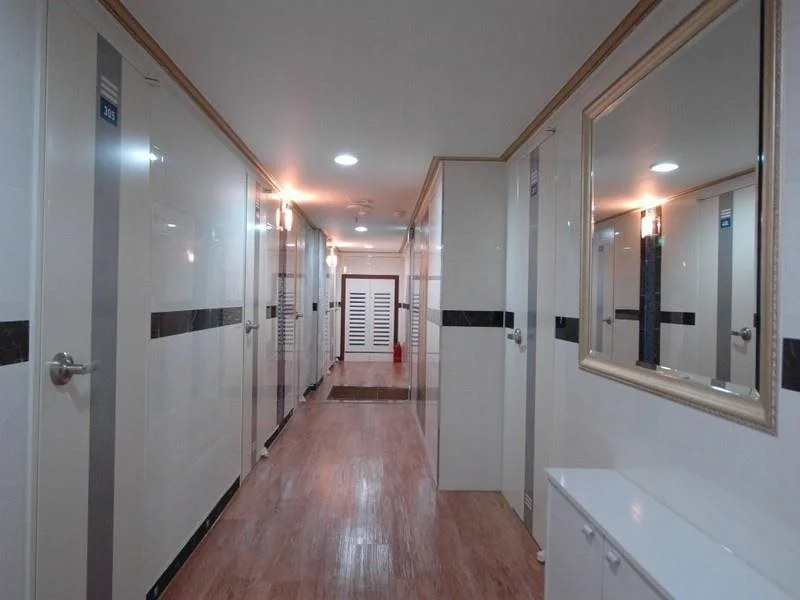 Simple House Apgujeong