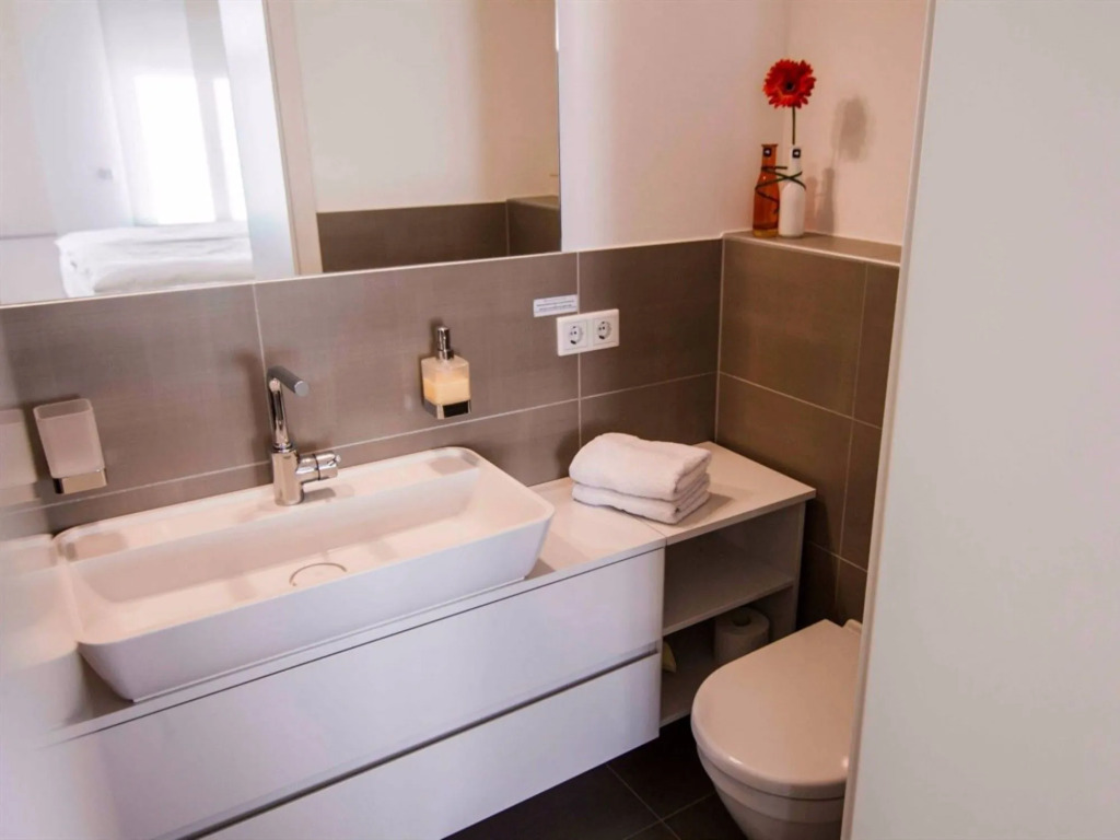 Haven Hotels - Helvetia Suites Düsseldorf City
