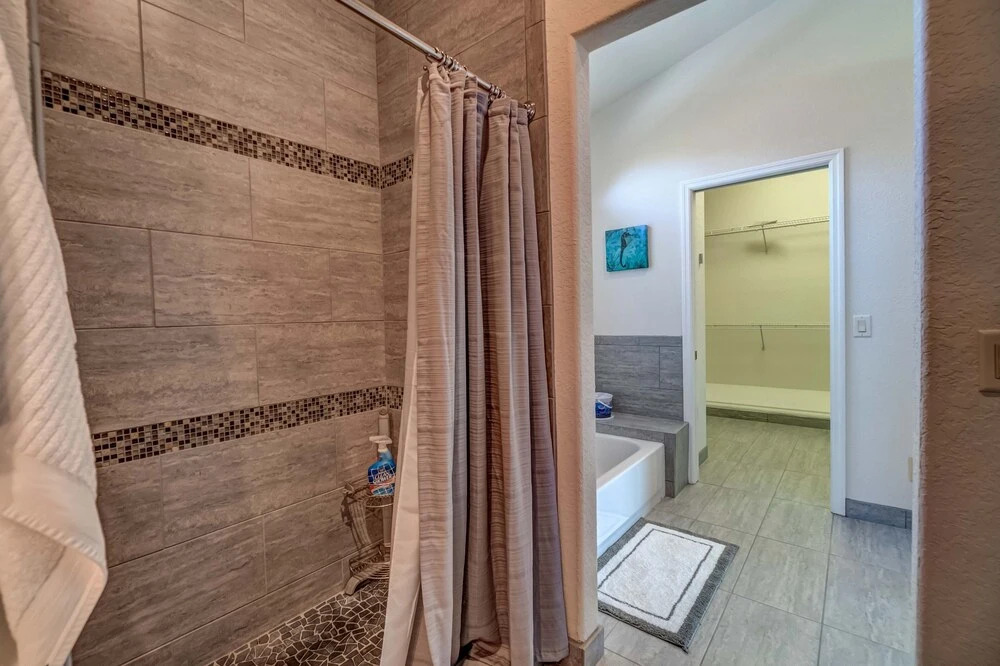 Sable Palm Hidden Gem 4 Bedroom Home by Redawning