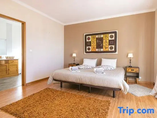 Liv In by Ericeira Property