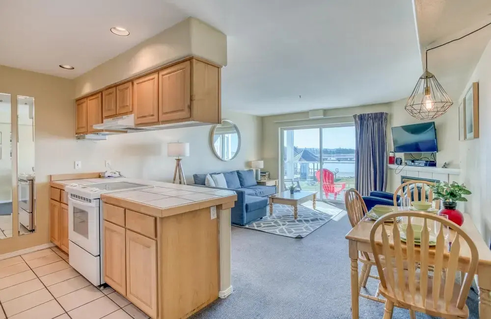 Birds Nest Suite
