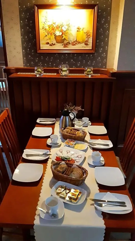 Restauracja i Noclegi Pod Kasztanami