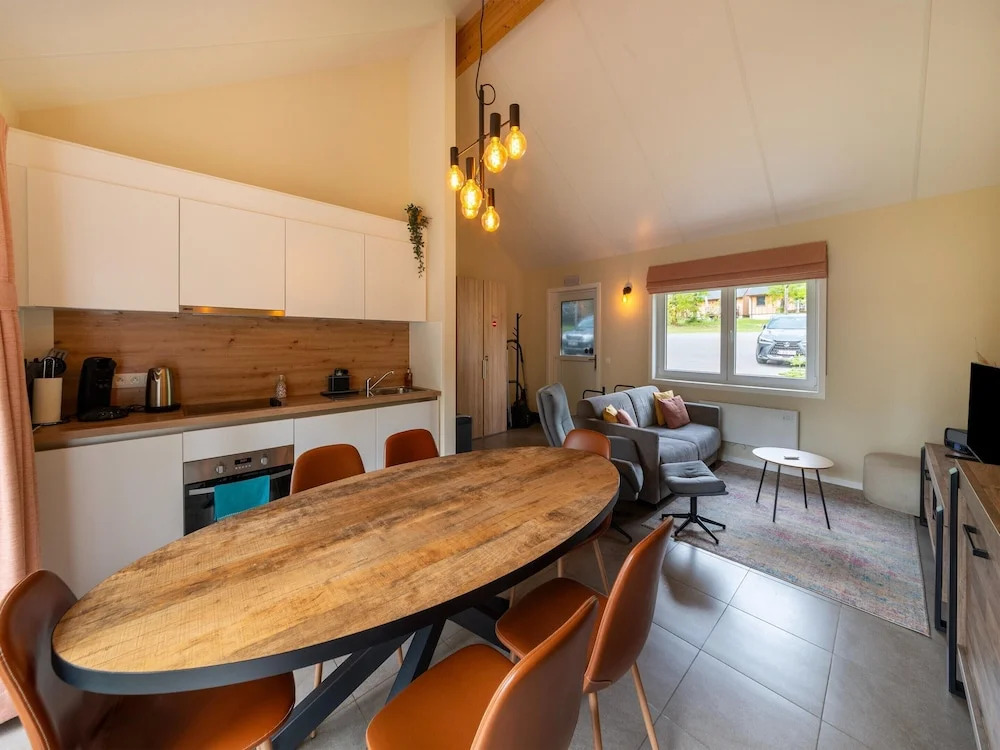 Cosy chalet near Durbuy in nature