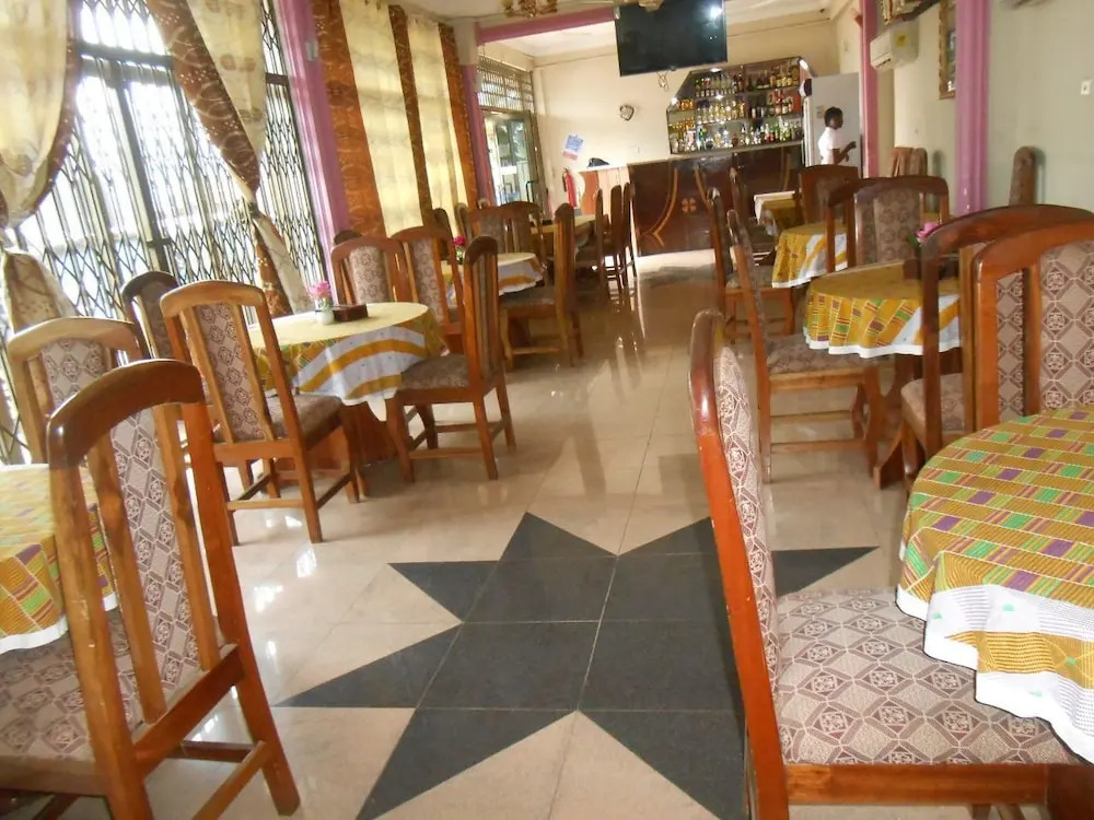 Nicolizy Hotel