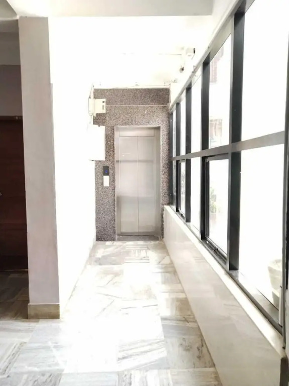 iROOMZ Hotel Abhiman