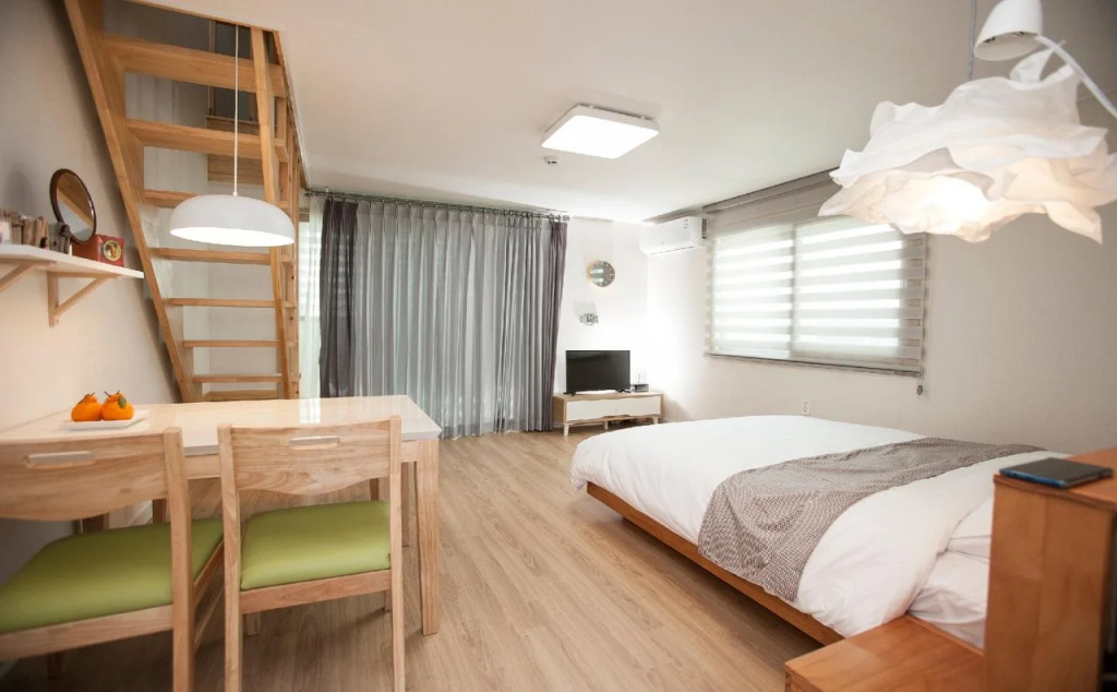 Jeju Aria Pension
