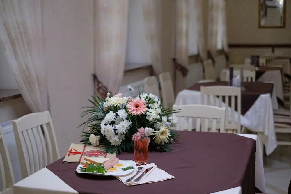 BeSt Hotel and Restaurant complex