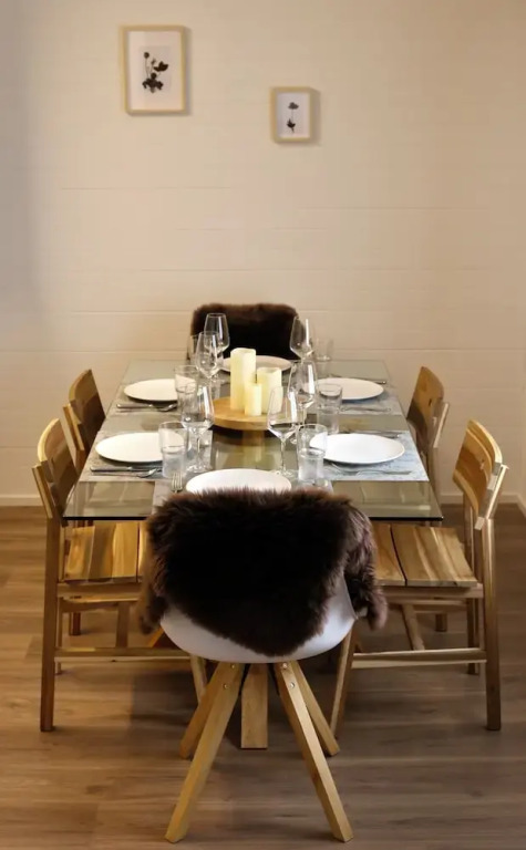 ALP APARTMENTS centre location with traditional design and self check-in