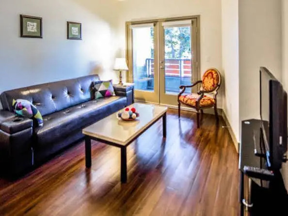 McCadden Place Apartment