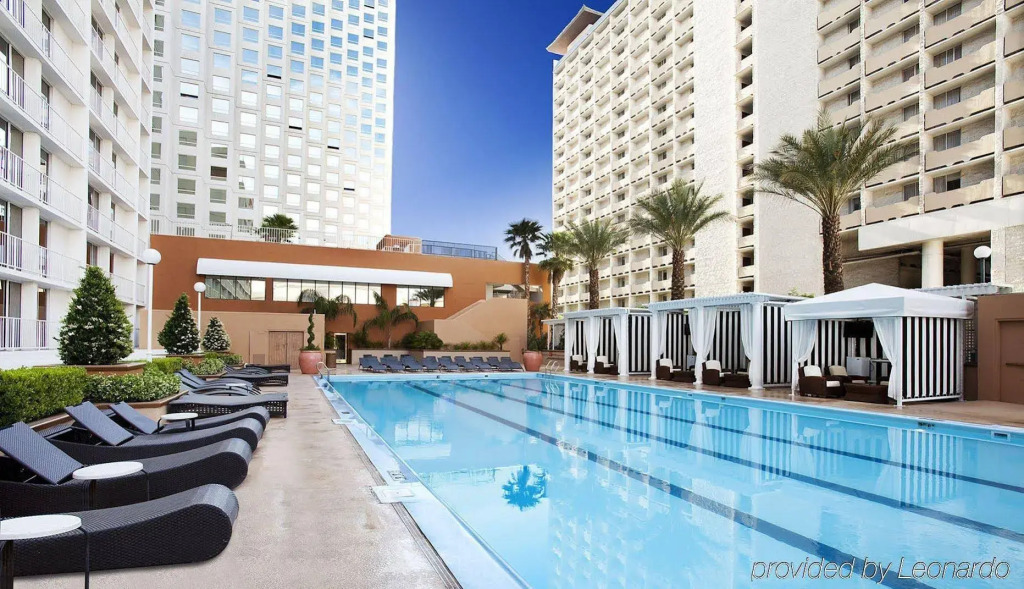 Harrah’s Las Vegas – A Caesars Rewards Destination
