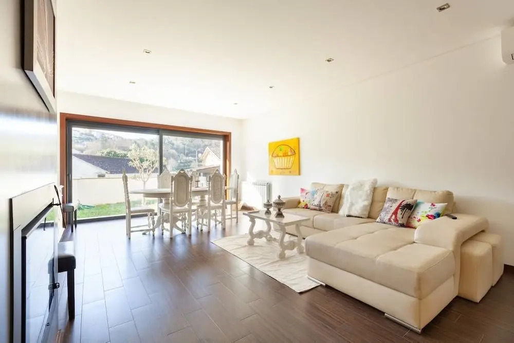 Private Modern Home, Fully Equipped, Near Historic Braga Centre