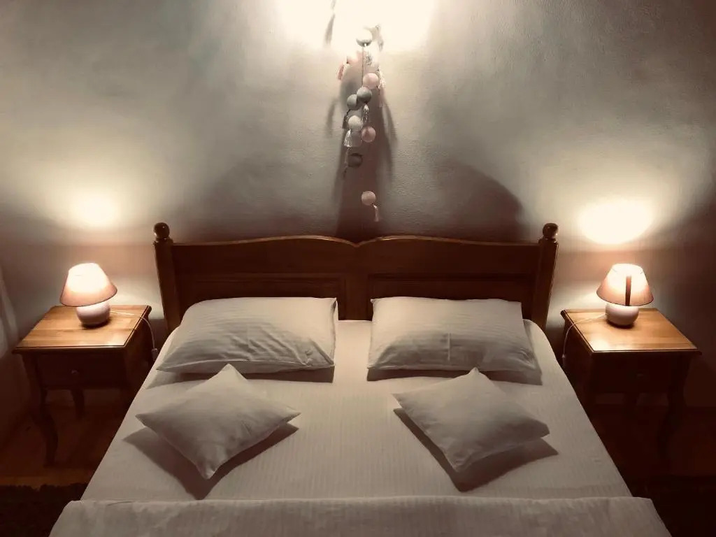V. Apartment