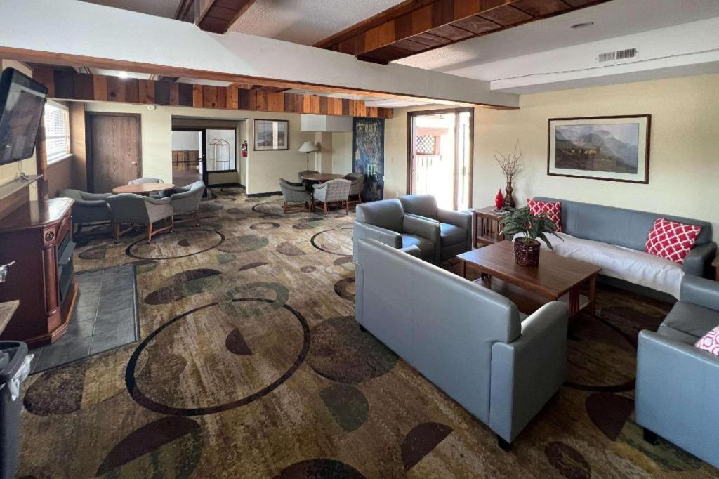 Best Western Oak Ridge Lodge