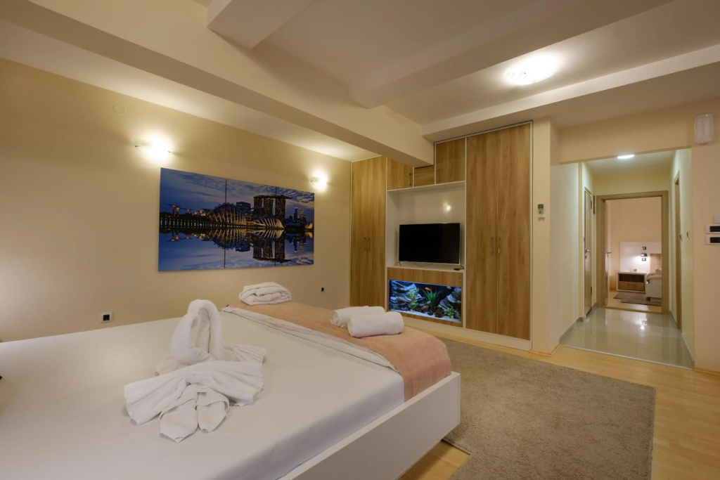 Airport Hotel Garni