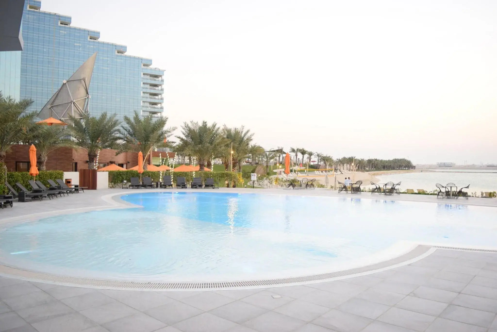 Курортный отель The Art Hotel & Resort
