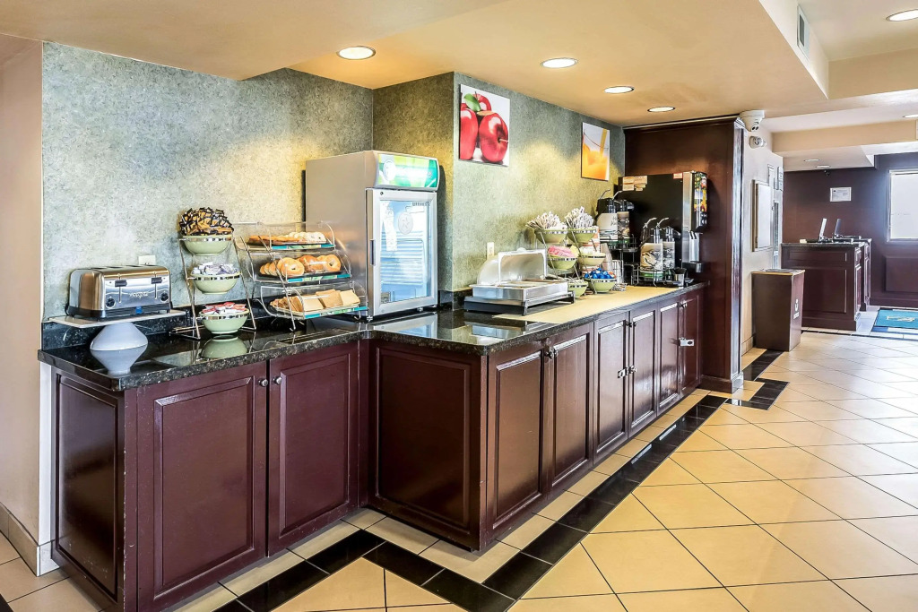 Quality Inn & Suites