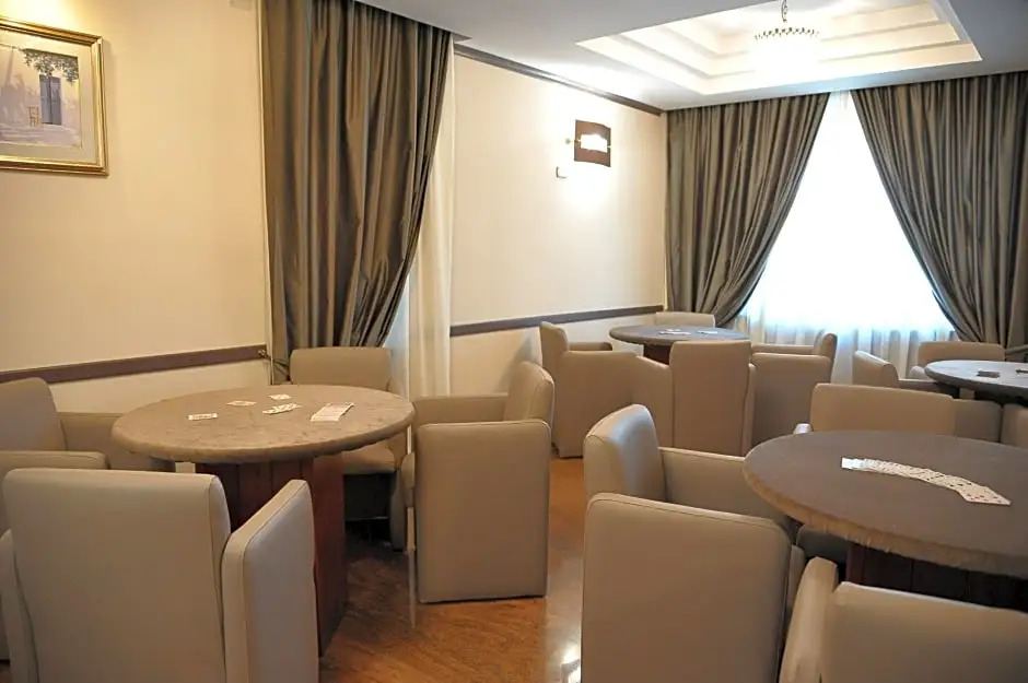 Hotel Iris