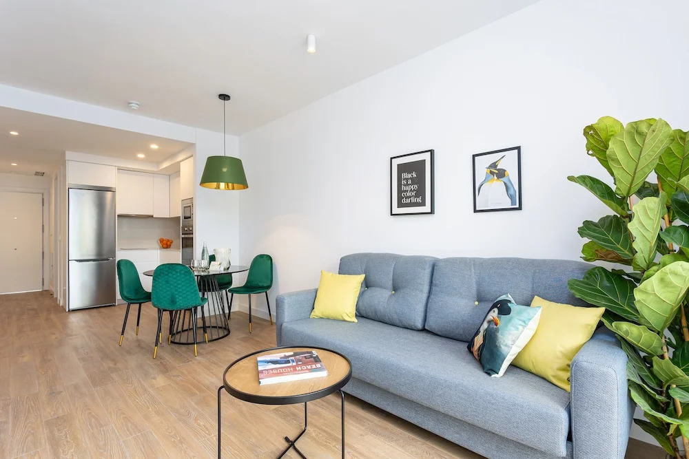 Caleyro Boutique Apartments - "Parking incluido"