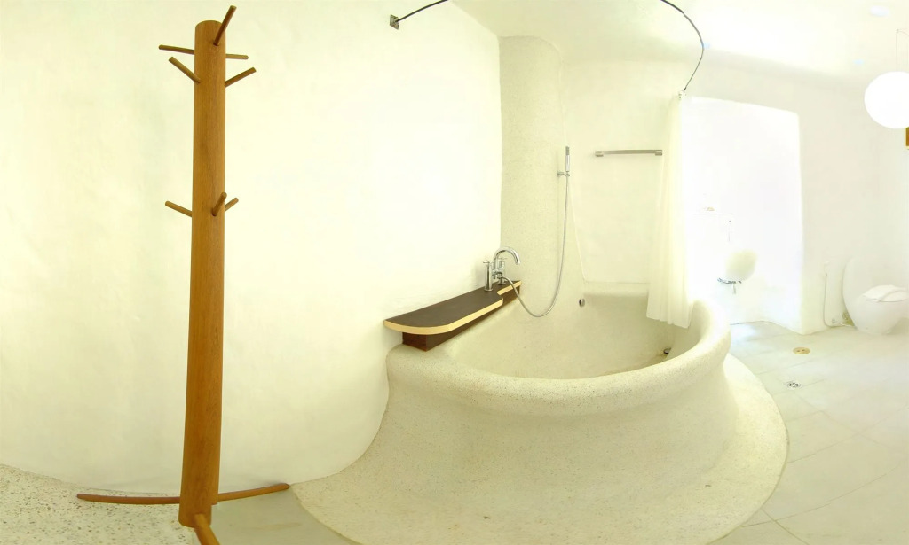 Mo rooms