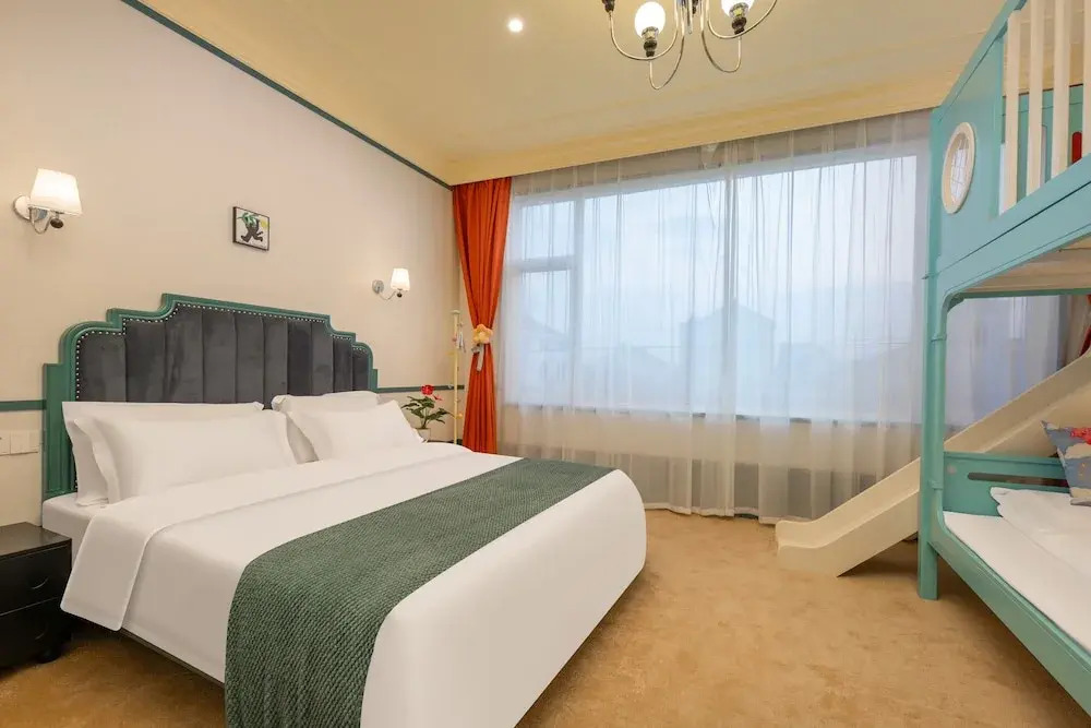 Shanghai Dolemi Mengmengwu Hotel