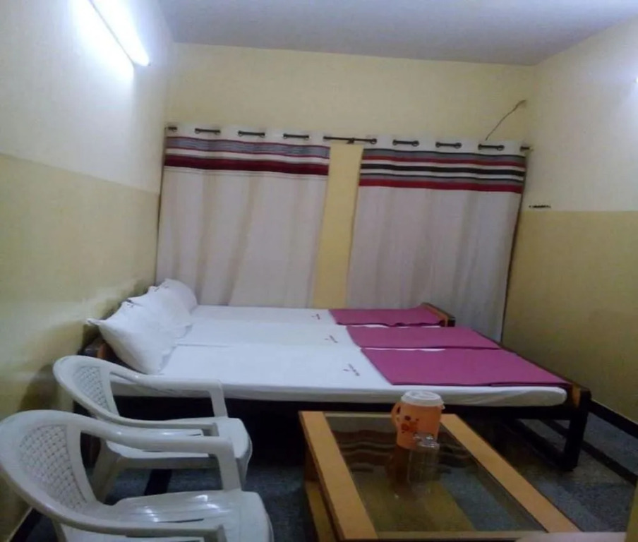 Rathna Mahal Residency