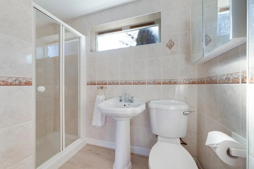 Suites by Rehoboth - Eton House - Orpington
