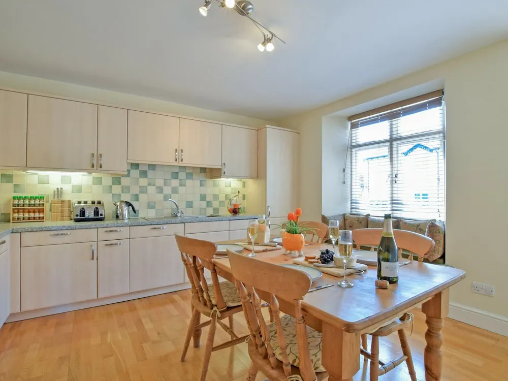 Modern Holiday Home in Bowness-on-windermere Near Lake