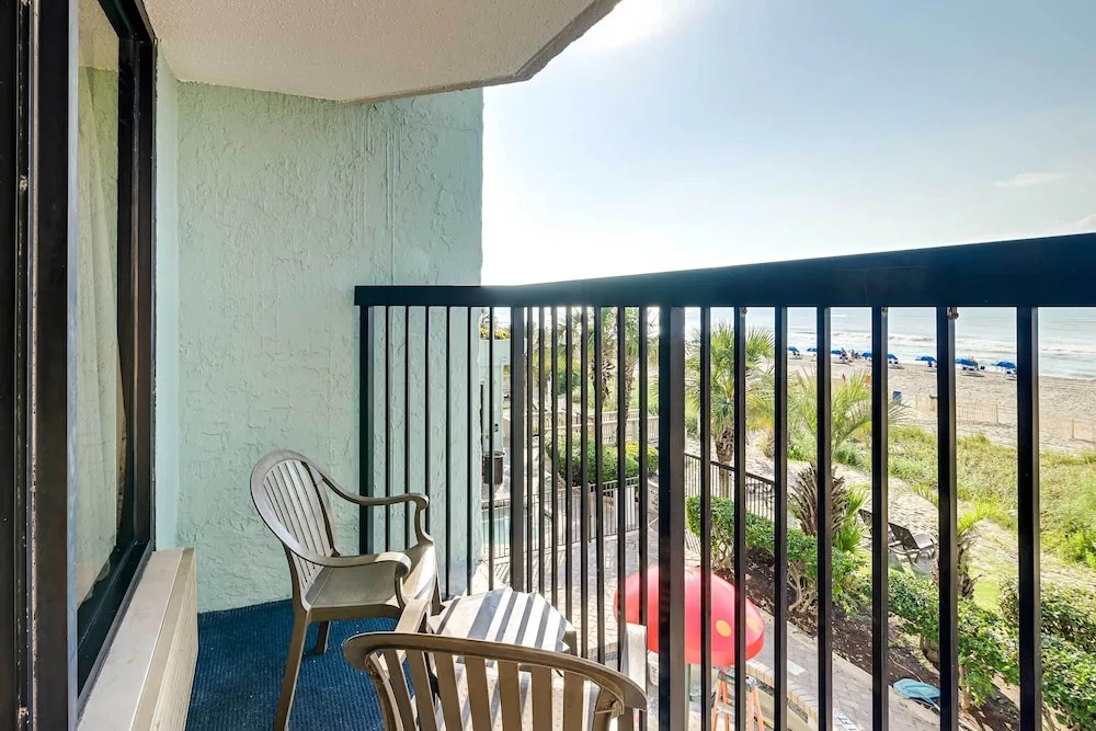 Waterfront Myrtle Beach Condo, Pool & Ocean Views!