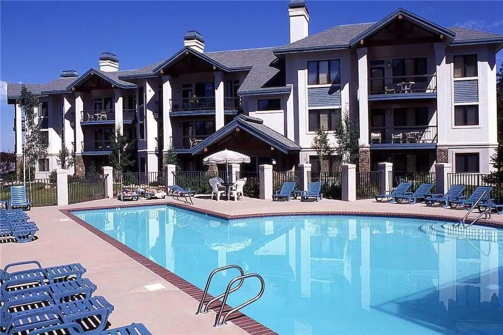 Storm Meadows Club Condominiums by Mountain Resorts
