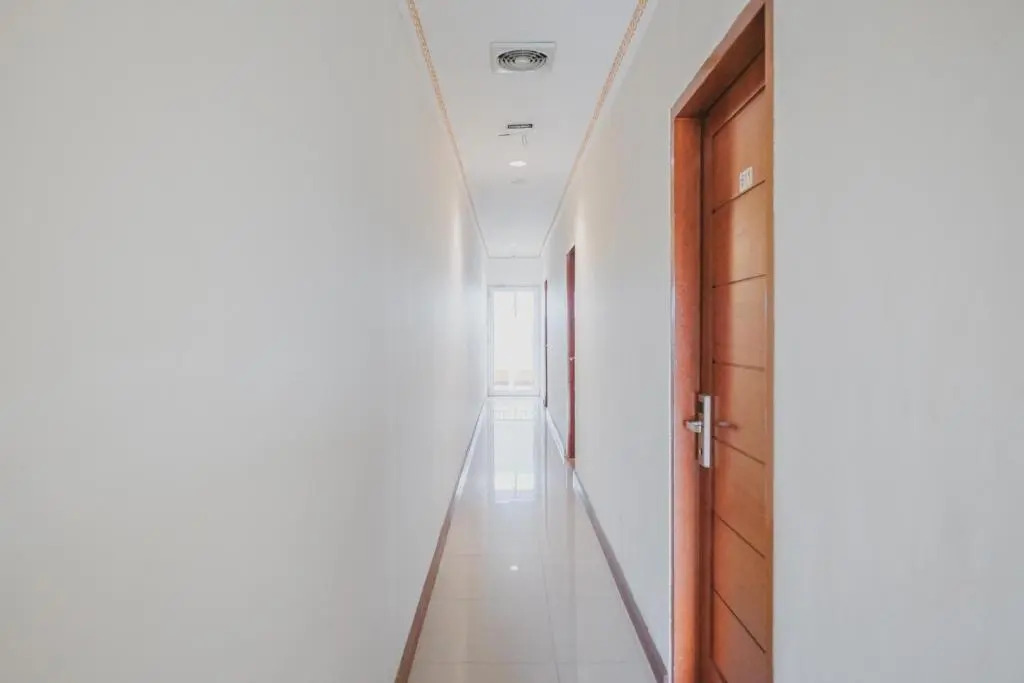RedDoorz Plus @ Simpang Gelael Batam 2