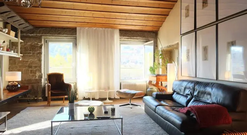 Appartements Cordelier – Riva Loft & Suites