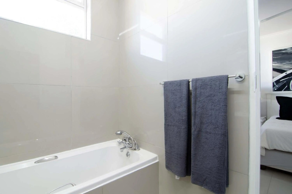 9 Ipanema Umhlanga 5 Sleeper garden unit next to The Oyster Box Hotel