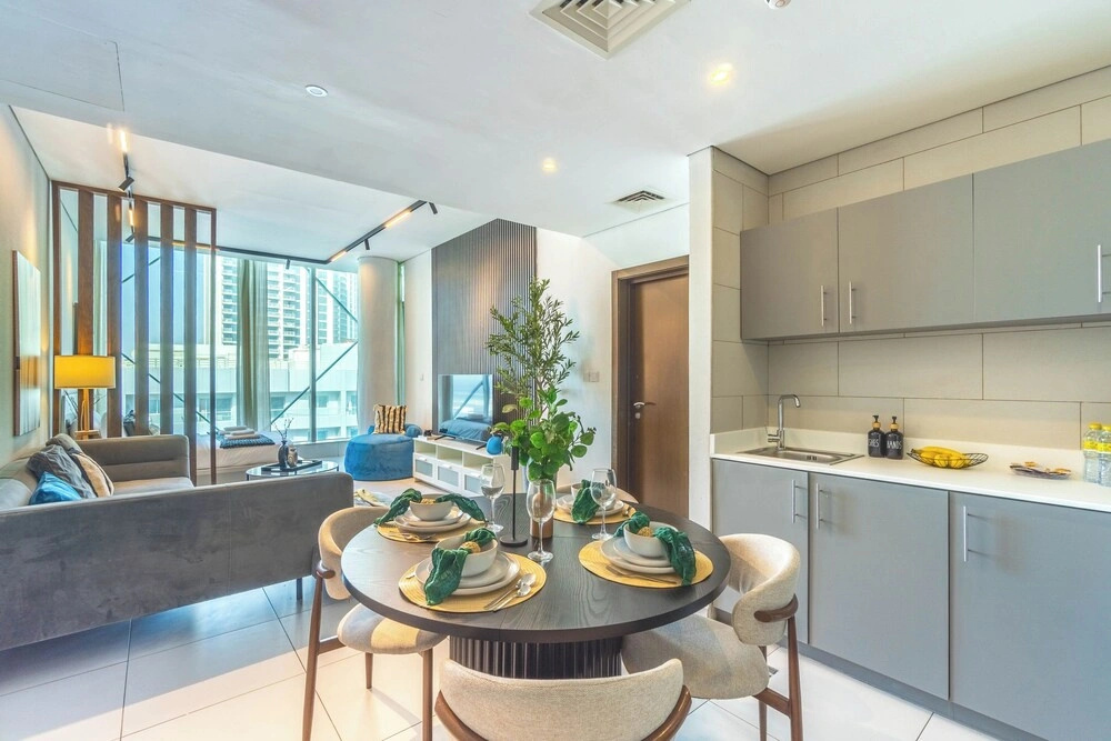 Unforgettable Canal & Sea View