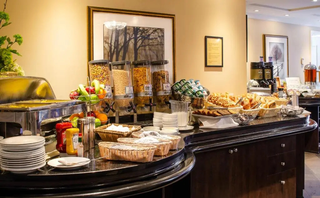 Le St-Martin Hotel & Suites