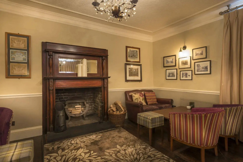 The Royal Oak Hotel, Welshpool - The Coaching Inn Group