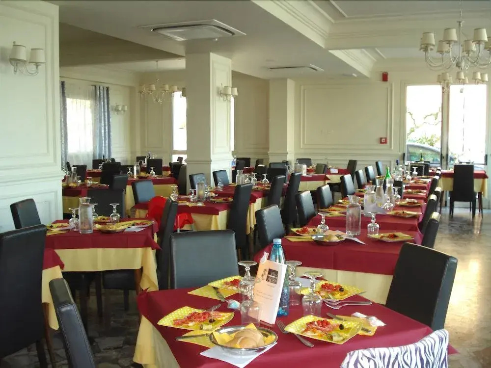 Hotel Alba