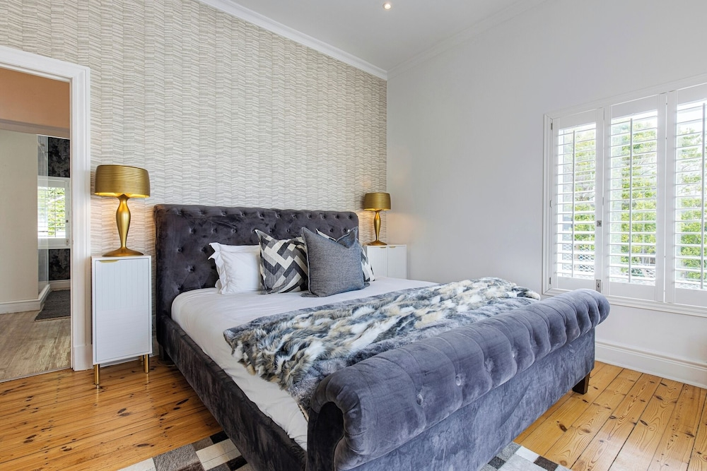 Clifton YOLO Spaces - Clifton Boutique Villa