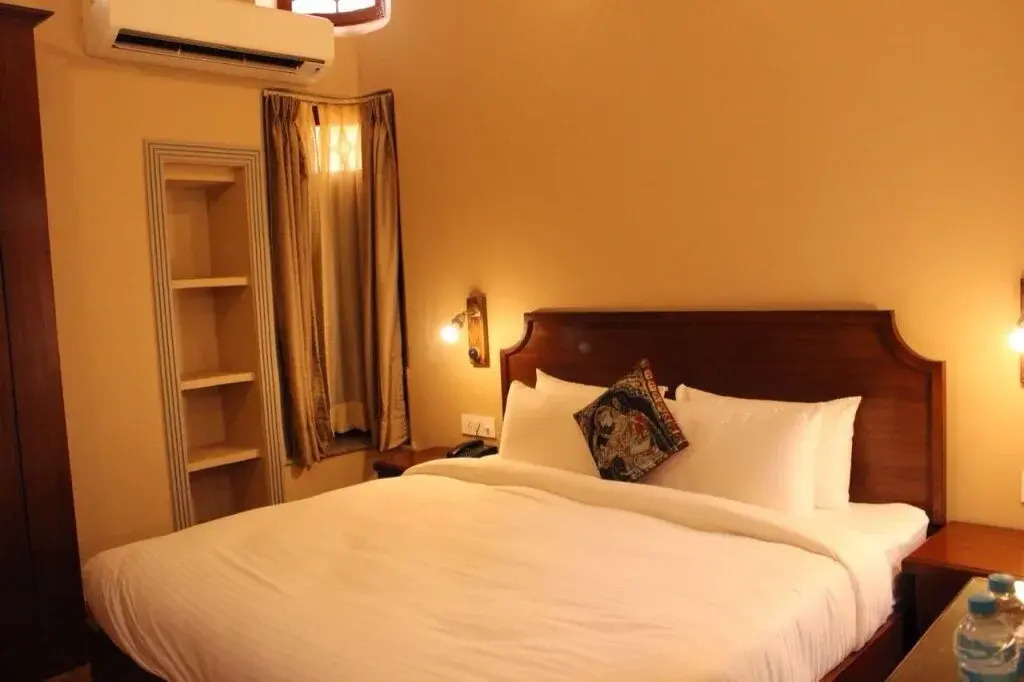 Devnadi Hotel