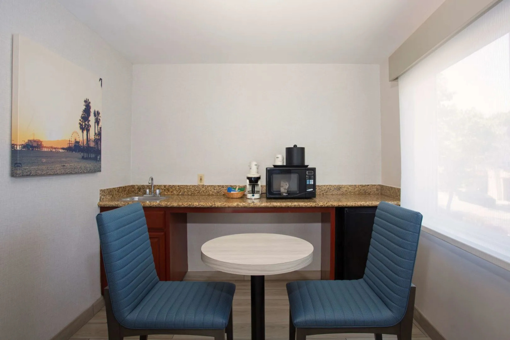 SureStay Hotel by Best Western Santa Monica