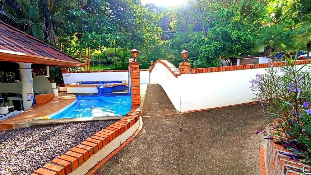 Hotel Casa Blanca